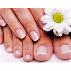 تشخیص بیماری ها از ناخن‌ها | علائم ناخن‌ها  از کدام  بیماری‌ها خبر می دهند