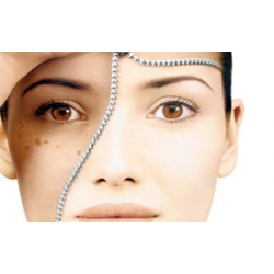 لایه برداری پوست | هر آنچه باید درباره پیلینگ یا لایه‌برداری بدانید